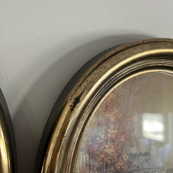HomCo VTG Oval Gold framed scenic print set of 2 - Picture 4 of 7